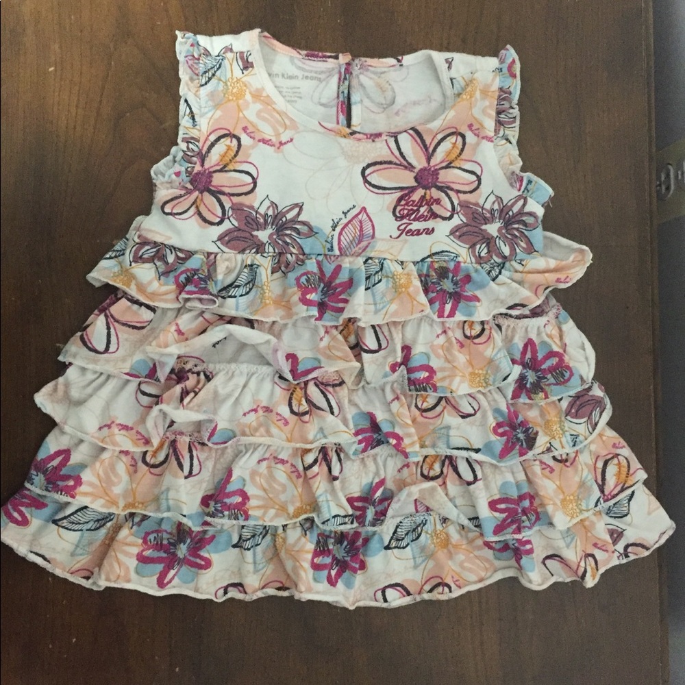 🏷Calvin Klein toddler sleeveless t shirt